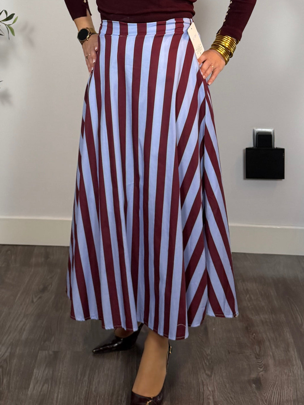 Falda Midi Rayas Burdeos y Azul