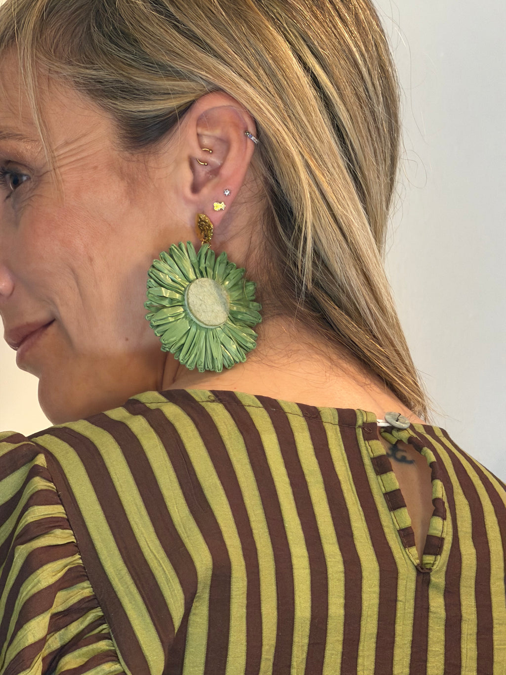 Total Look Rayas Verde y Marron