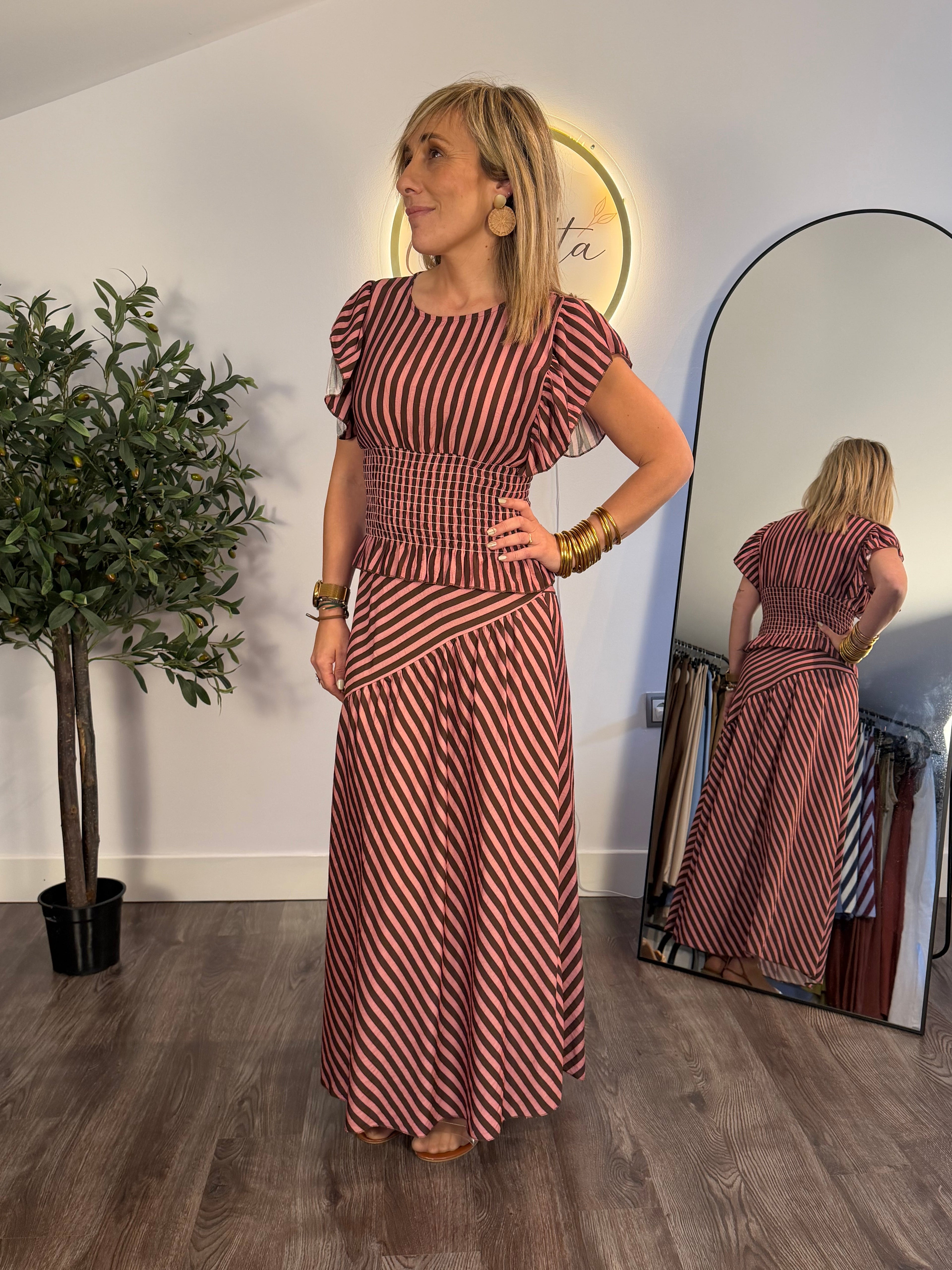 Total Look Rayas Rosa y Marron