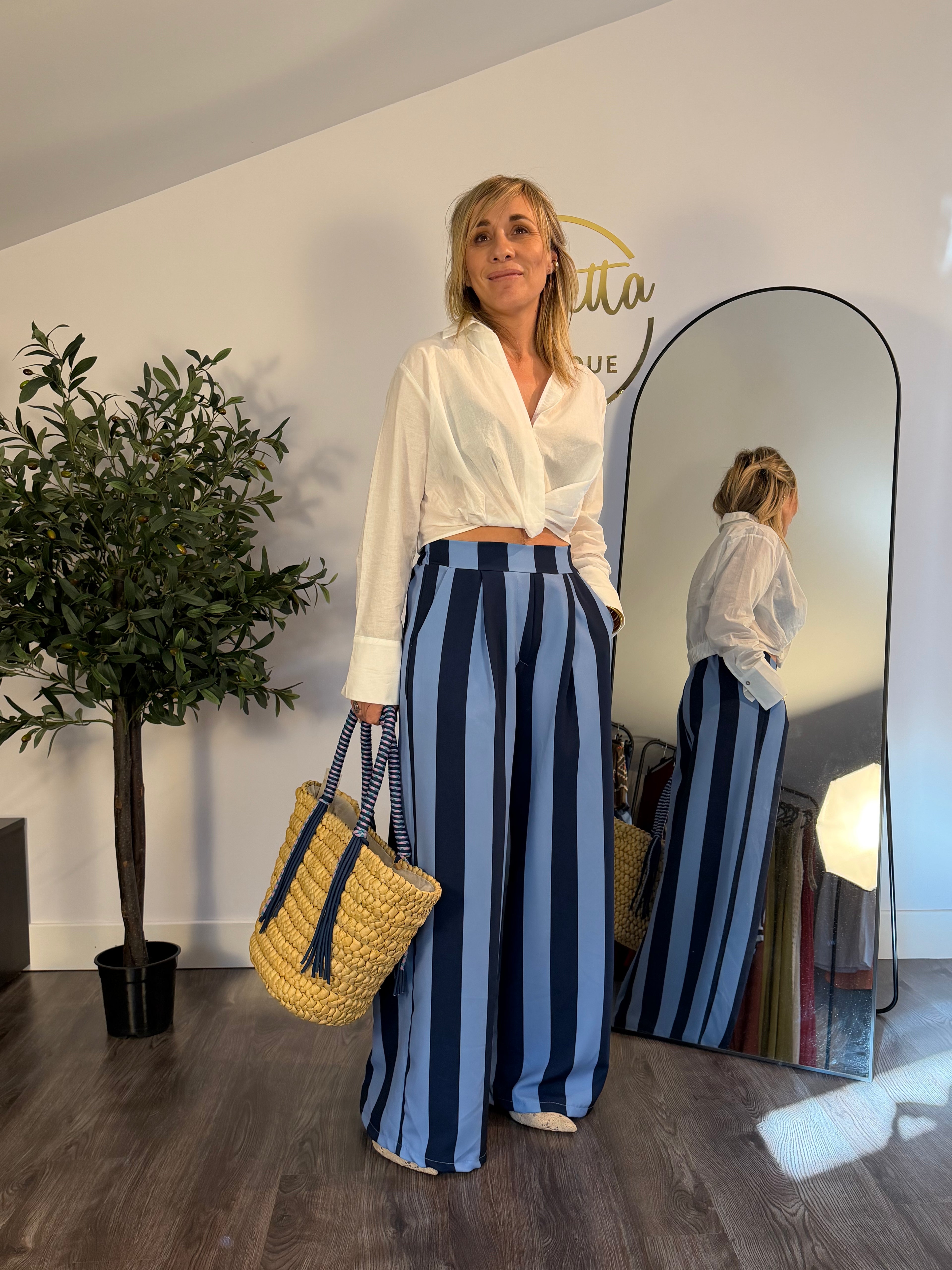 Pantalón fluido rayas