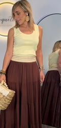 Falda marrón