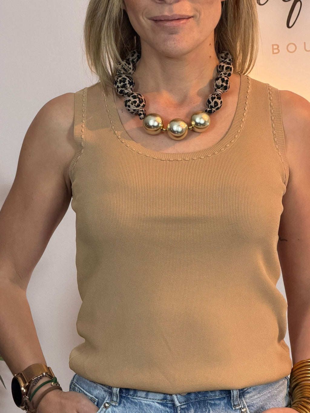 Collar bolas animal print